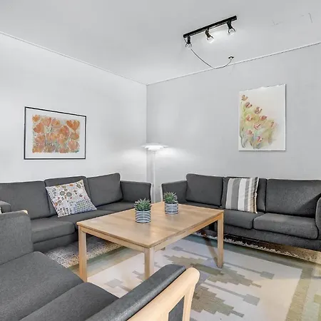 Semesterbostad 5 Bedroom Stunning In Bredebro *