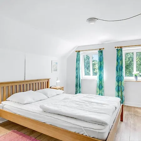 5 Bedroom Stunning In Bredebro